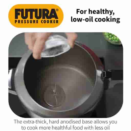 Hawkins Futura Hard Anodised 4L Pressure Cooker