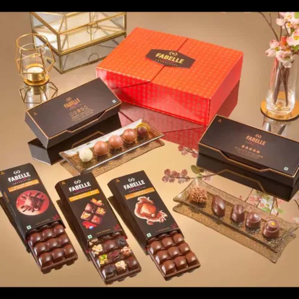 Fabelle Regalia Gold Gift Pack in bulk from India — Ant Mascot