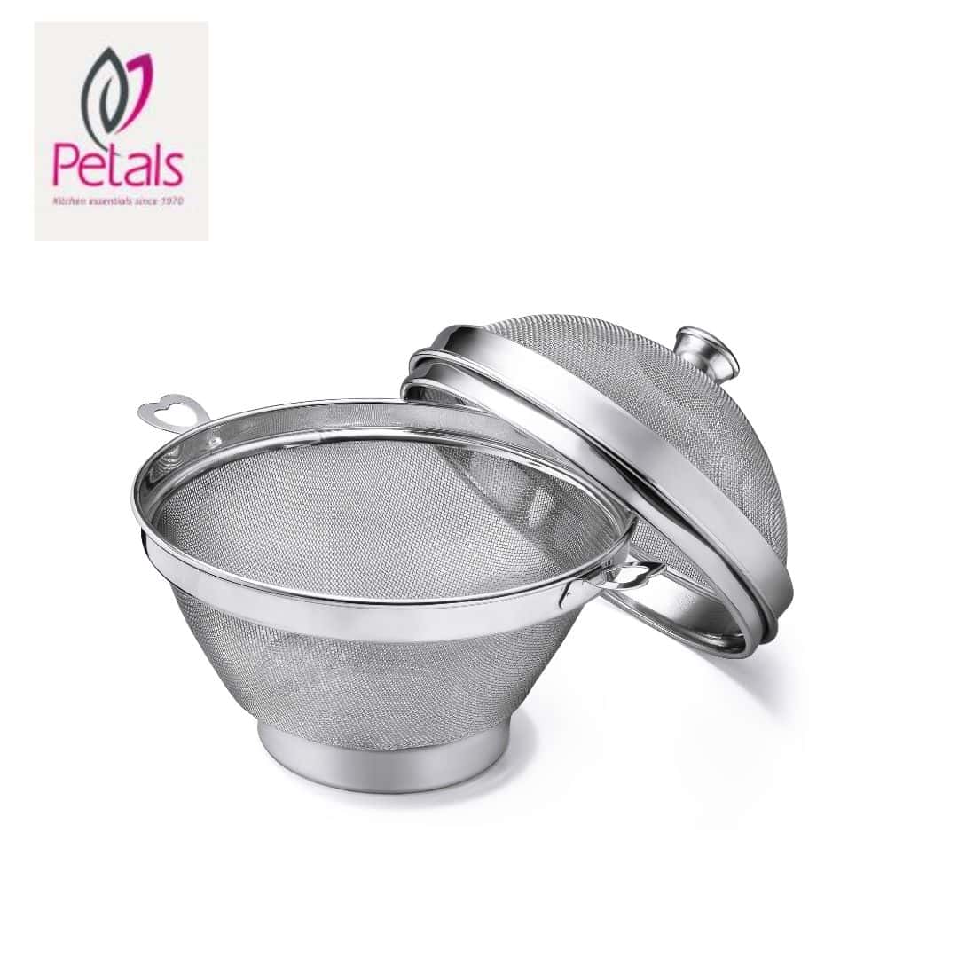 Petals Round Basket With Lid No.11 in bulk from India — Ant Mascot