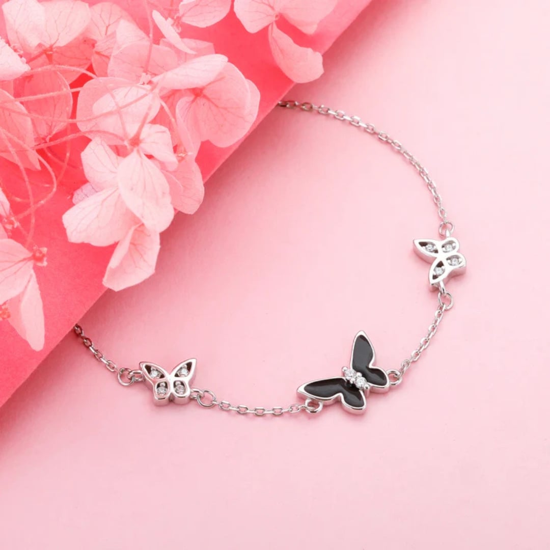 Silver Elegant Butterflies Bracelet
