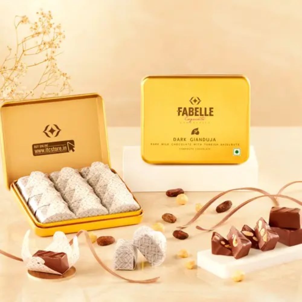 Fabelle Dark Chocolate Gianduja - 12 cubes