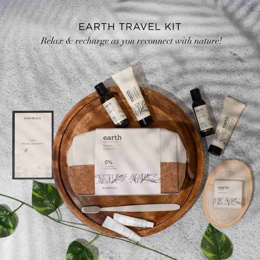 EARTH TRAVEL KIT