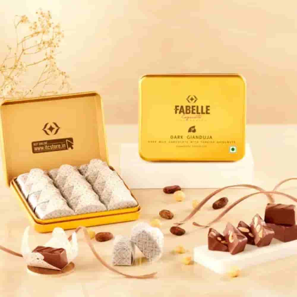 Fabelle Dark Chocolate Gianduja - 12 cubes