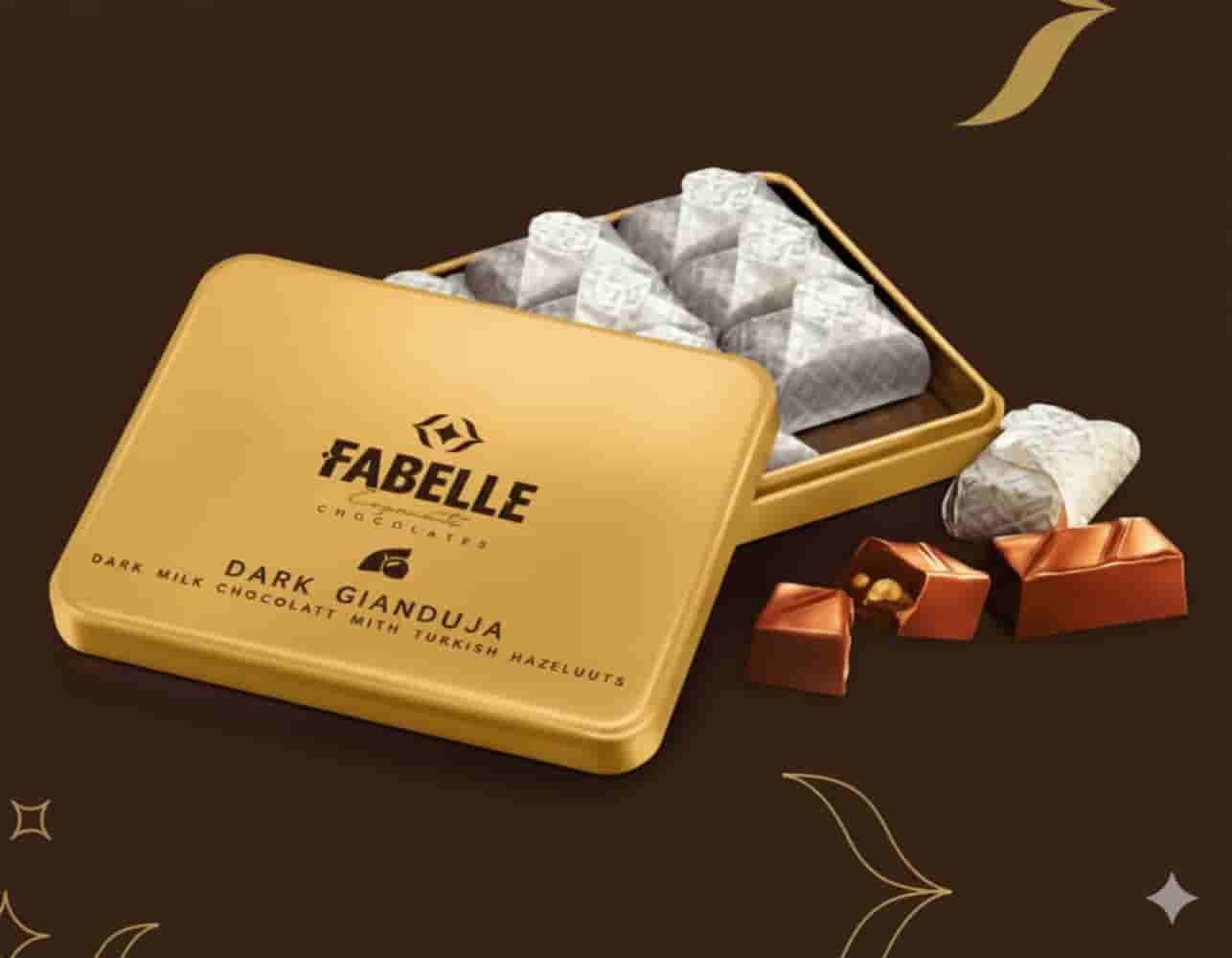 Fabelle Dark Chocolate Gianduja - 12 cubes