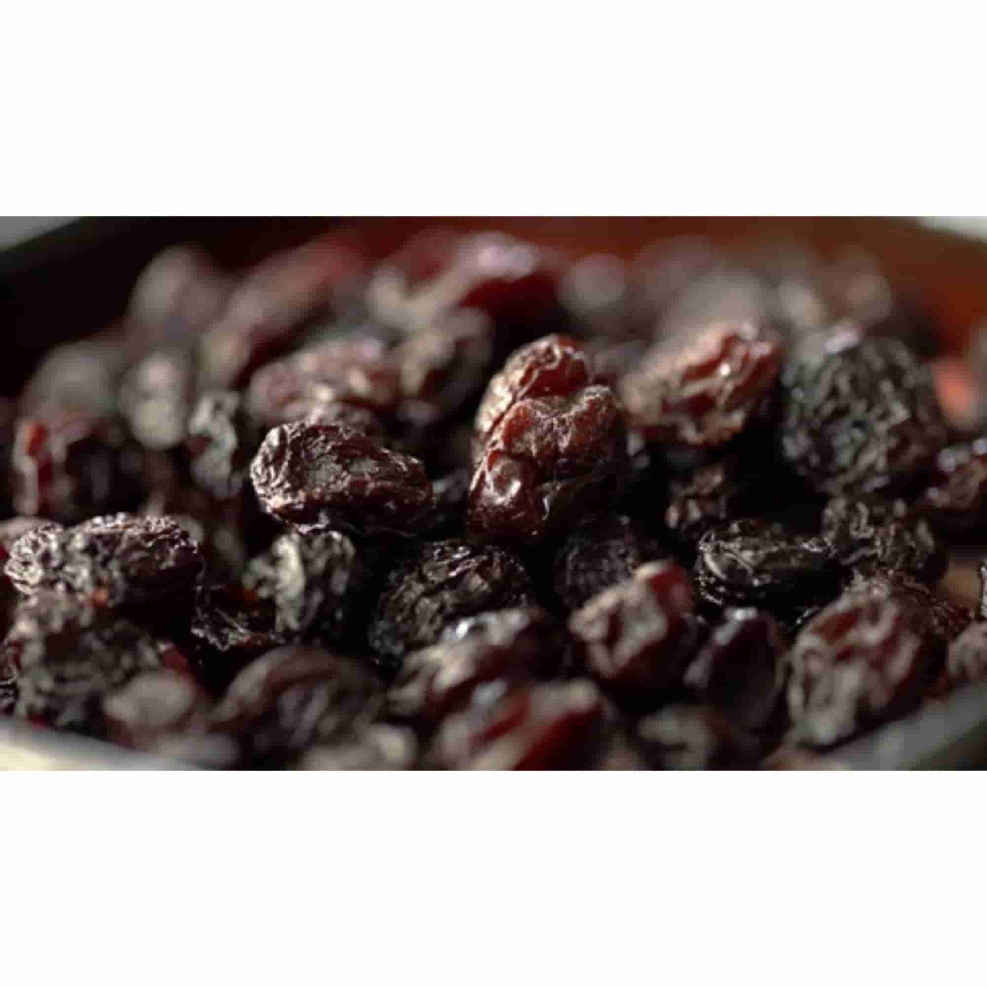 Mint-Fused Grapes 50 Gm