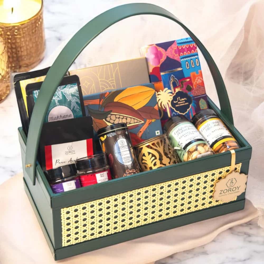 Zoroy Green Luxe Rattan Hamper, Chocolates, Dry Fruits, Turkish Baklawa, Metal Festive Votive, Arabica Coffee, Snack in bulk from India — Ant Mascot